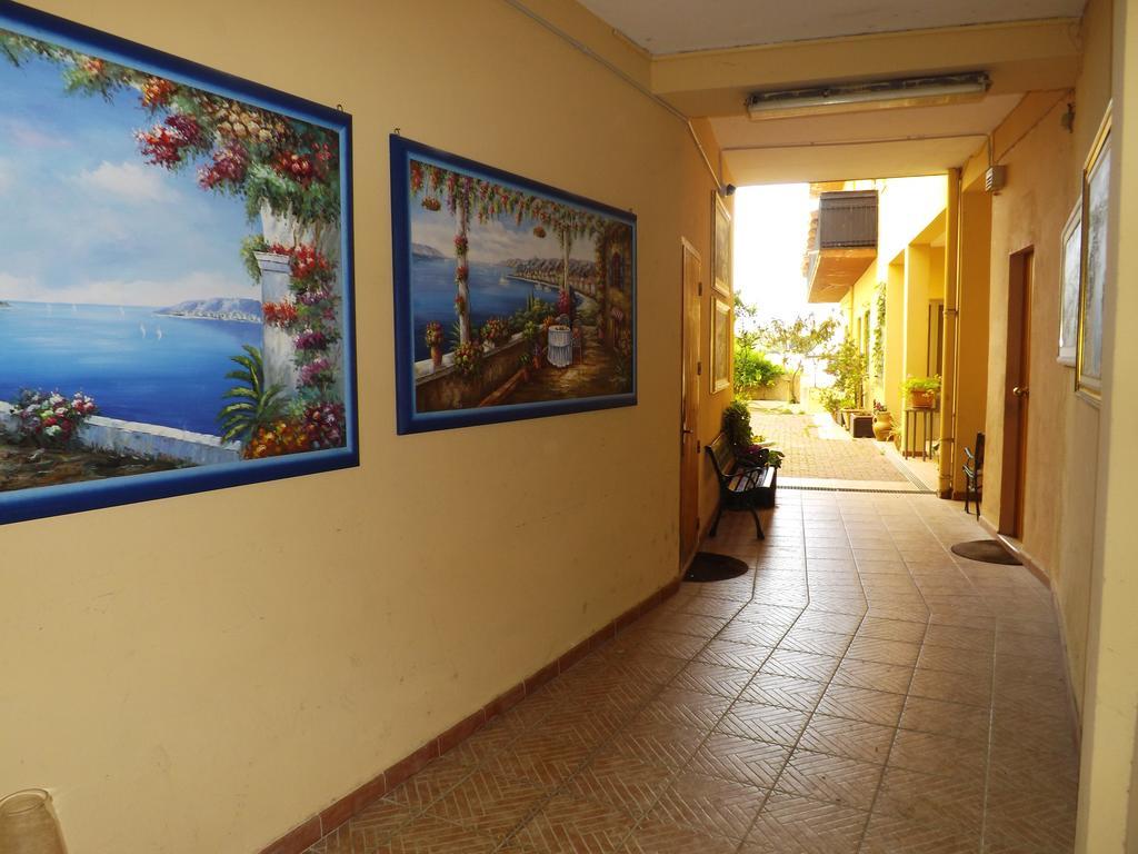 B&B Le Grazie Синискола Экстерьер фото